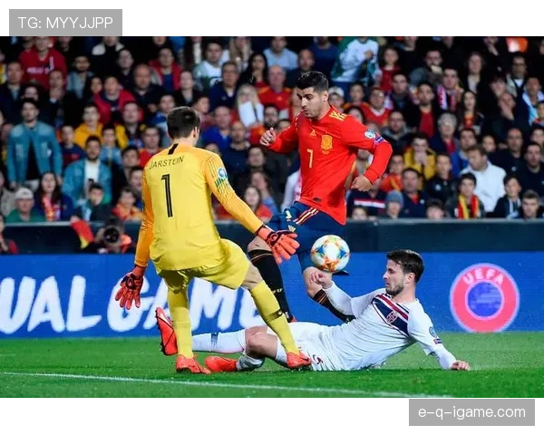 Rodri持续提升状态引关注，回溯西班牙中场的足球启蒙之路