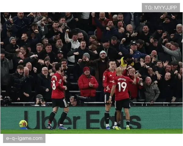 赫克托·贝勒林助谢菲联锋线表现稳健助力英超球队 赫克托·贝勒林助谢菲联锋线表现稳健助力英超球队